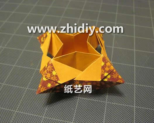 折纸盒的灯笼制作方法教程手把手教你制作出精致的折纸盒灯笼来