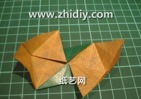 常见的手工折纸制作教程都可以帮助你学习精致的灯笼制作方法