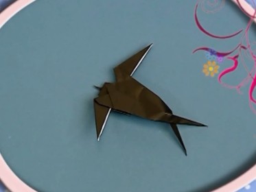 简单折纸小燕子的折法视频教程手把手教你制作漂亮的折纸小鸟
