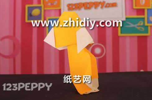 简单儿童折纸小狗的制作教程手把手教你制作一个简单折纸小狗