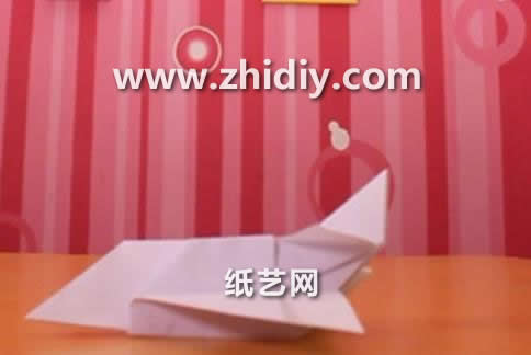 儿童简单折纸飞机的折法教程手把手教你制作出漂亮的纸张喷气式飞机