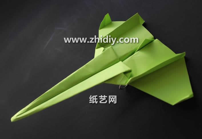 折纸飞机大全图解教程手把手教你制作超酷的折纸轰炸机