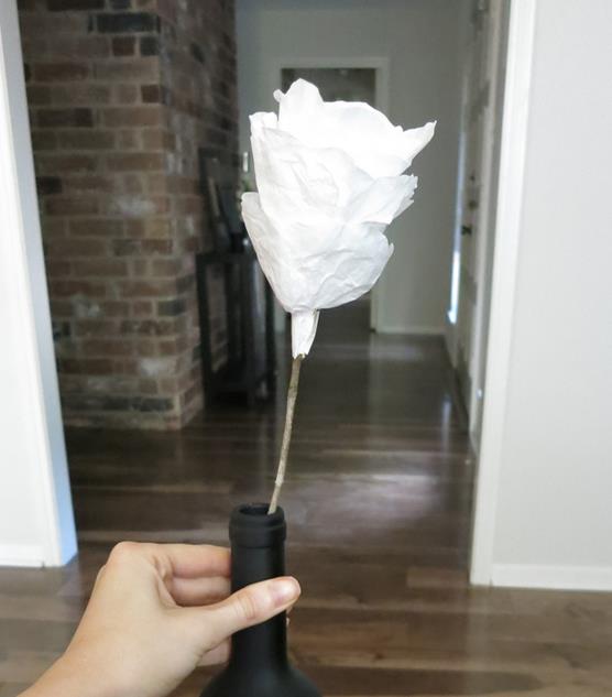手工纸艺咖啡滤纸玫瑰花的折法教程教你如何制作出可爱的咖啡滤纸玫瑰花