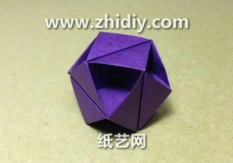 八面体立体手工折纸盒子的基本折法教程帮助你快速完成手工折纸盒制作
