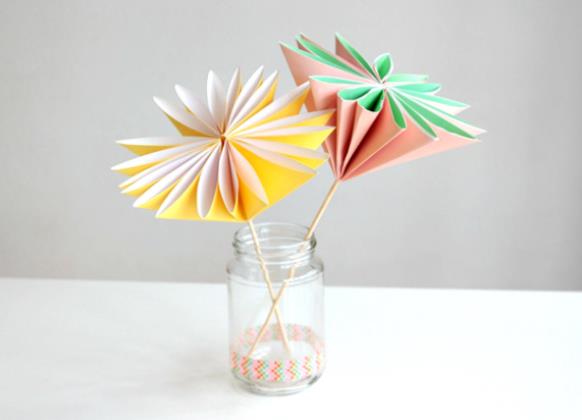 儿童手工折纸花的折法教程教你制作出精美的手工折纸花