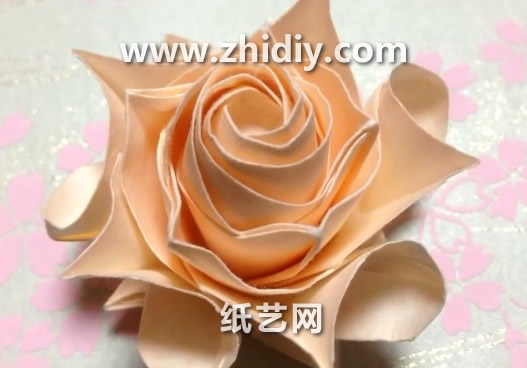 折纸玫瑰花的折法大全教程手把手教你制作精美的手工立体折纸玫瑰花