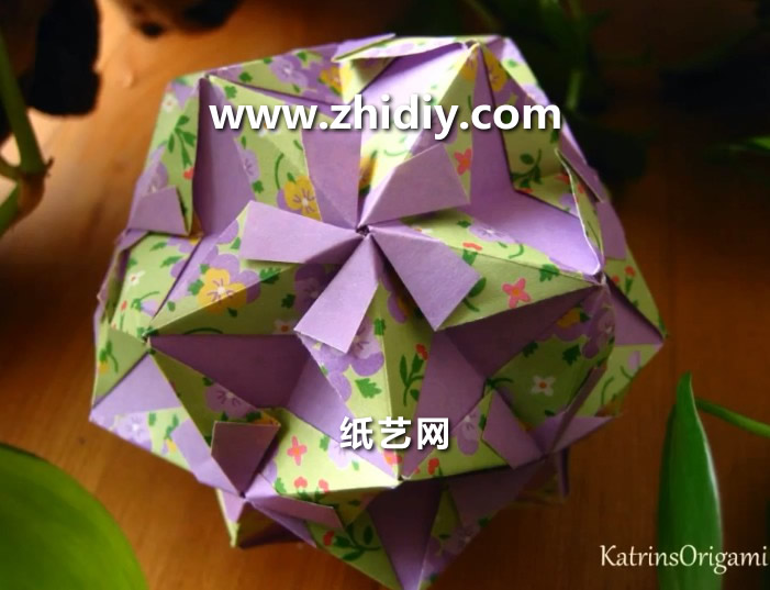 手工折纸花球的折法灯笼制作方法教你制作出精美的折纸花球