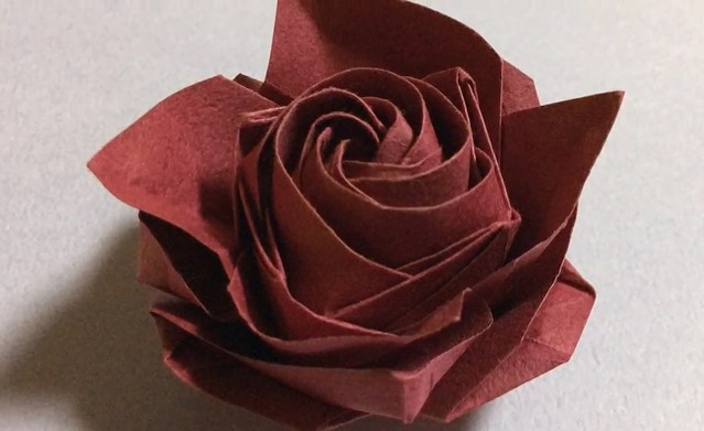 折纸玫瑰大全教程之绚丽折纸玫瑰花手工折法视