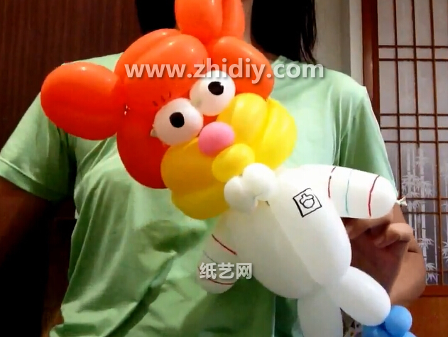 气球造型手工制作大全手把手教你制作出可爱的海绵宝宝松鼠珊迪魔术气球