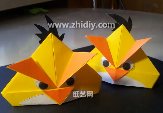 手工折纸大全教程手把手教你如何完成黄色折纸愤怒的小鸟