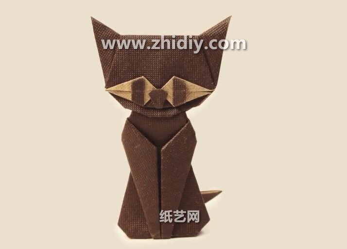 万圣节手工折纸小猫的折法教程手把手教你制作出可爱的折纸小猫