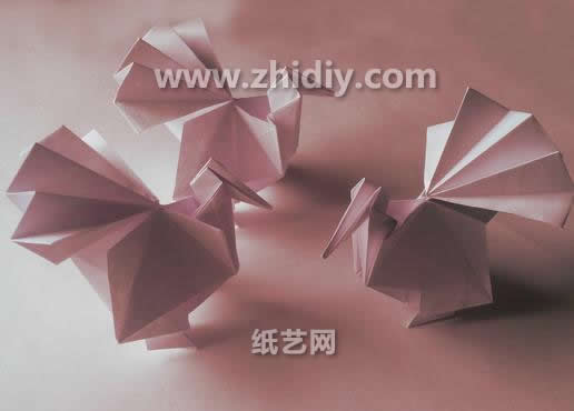 手工折纸火鸡的折法教程帮助你轻松完成折纸火鸡的塑形和制作