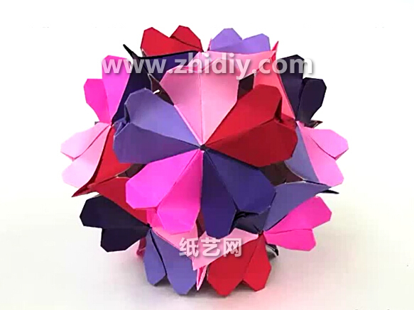 手工制作大全教程手把手教你学习情人节立体折纸心纸艺花球制作