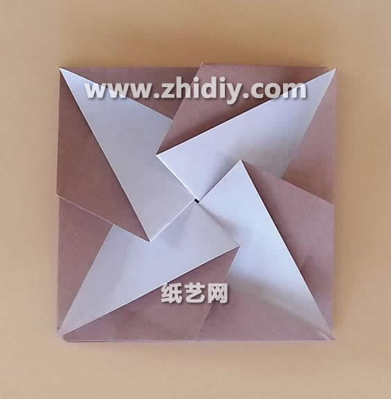情人节手工折纸风车信封的折法教程教你制作出精致的手工折纸风车信封