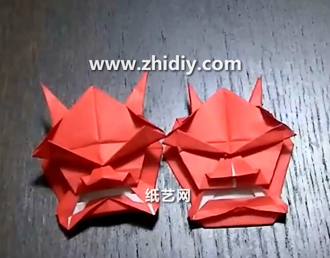 万圣节面具的折纸教程手把手教你折叠万圣节面具