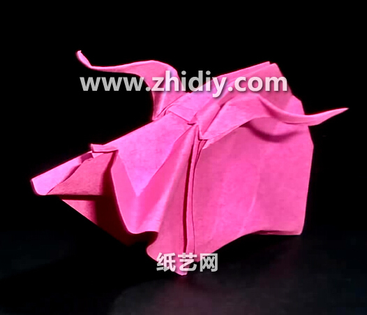 手工折纸猪的折法教程手把手教你如何折叠出可爱的折纸猪