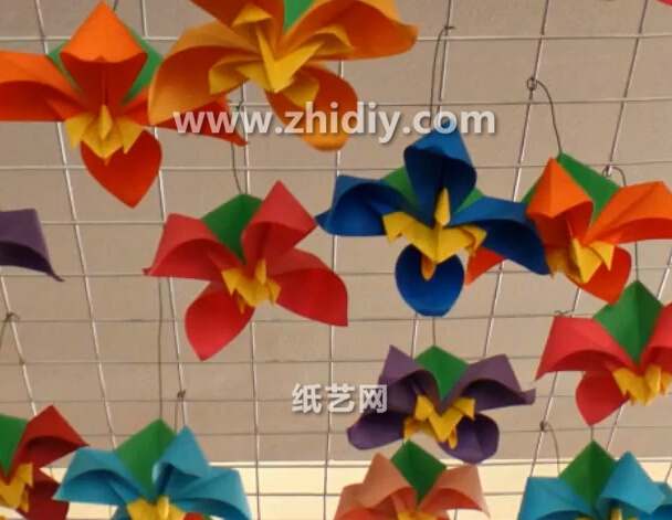 手工折纸花的折法教程教你学习如何制作折纸花