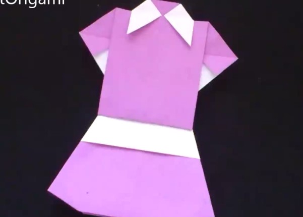 儿童折纸小裙子的手工折纸教程