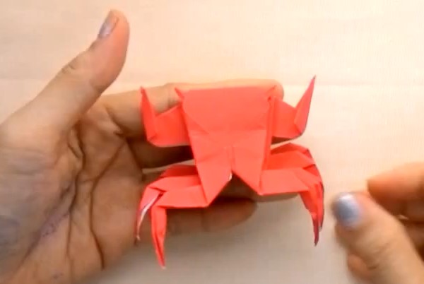 儿童手工折纸立体折纸小螃蟹的手工制作教程教会你如何折叠出可爱的小螃蟹