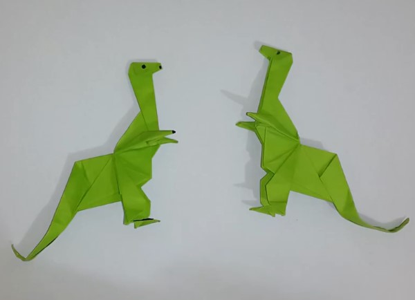 简单手工折纸小恐龙的制作方法教程展示出手工折纸恐龙如何制作