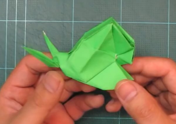 手工立体折纸蜗牛的折法制作教程手把手教你学习如何制作折纸蜗牛