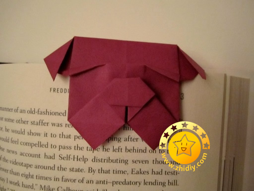 折纸狗狗的书签折纸图解教程制作一个实用的折纸书签来