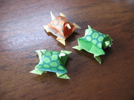 折纸小乌龟的折纸图解教程教你制作出一个折纸乌龟的样式来
