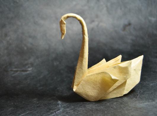 折纸天鹅的折法图解娇嗔手把手教你制作精美的折纸天鹅