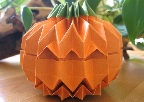 折纸南瓜的折纸视频图解教程手把手教你制作漂亮的折纸南瓜