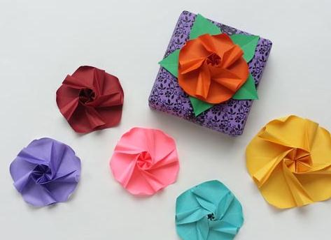 折纸玫瑰花的折法图解教程手把手教你制作精美的折纸锦葵玫瑰花