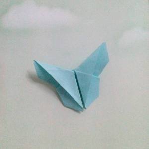 手工折纸蝴蝶的简单制作方法图解教程