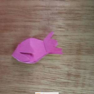 简单的手工折纸小鱼，简单的教程容易上手