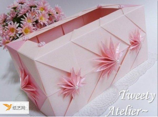 漂亮个性抽纸盒餐巾纸盒的折叠制作方法图解
