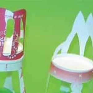 简单迷你类型幼儿园纸杯椅子的制作方法教程