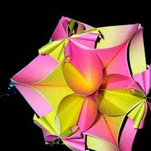 美丽的四瓣花花球折纸方法图解