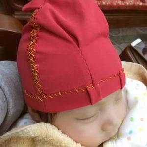 不织布婴儿帽的手工制作方法
