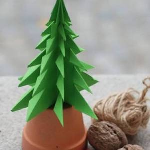 立体圣诞树是怎样使用纸折叠出来的图解步骤