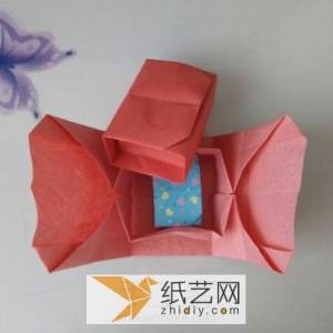 折纸盒子的新颖制作方法 礼物包装盒这样制作也可以