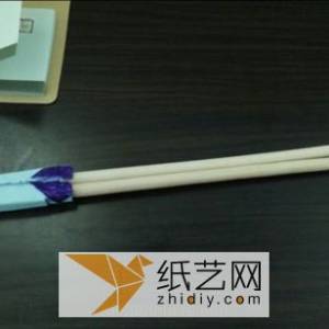 爱心折纸筷子袋如何做 纸筷子套的图解手工做法