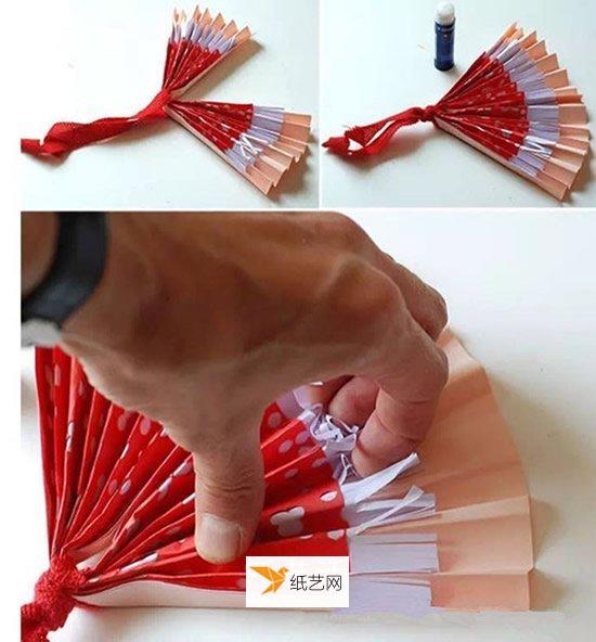 幼儿园手工课程—简单漂亮纸扇的制作