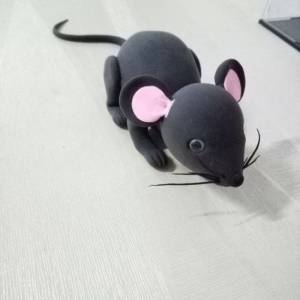 鼠年新年小手工 超轻粘土制作的机灵小老鼠教程图解