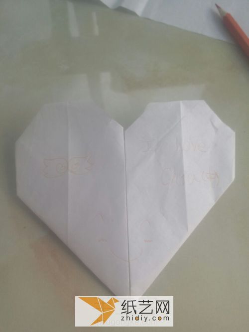 简单的心形，折纸法。 第9步