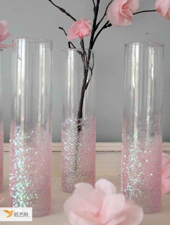 使用闪粉改造玻璃花瓶的手工小制作步骤图解