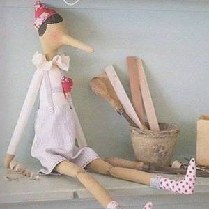 使用不织布手工制作的个性布匹诺曹娃娃人偶方法教程