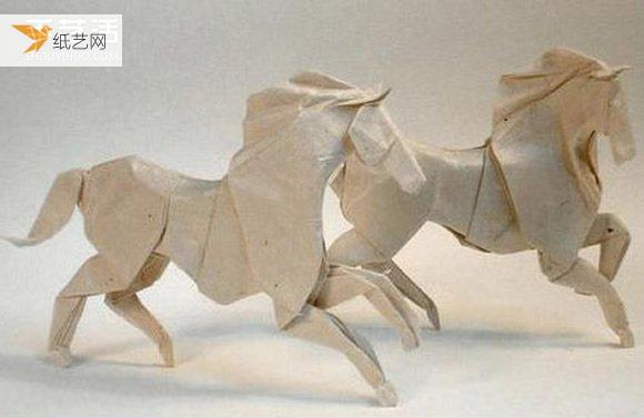 手工折叠立体纸马的非常详细的图解方法教程