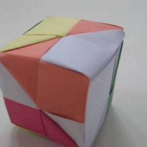 完全手工折叠立体漂亮的正方体方法图解教程