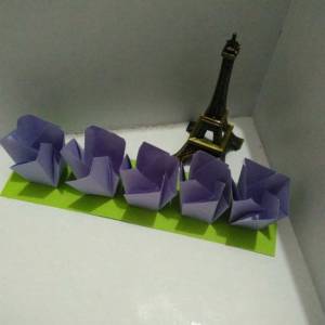 折纸花的简单手工做法 折纸郁金香摆设的教程