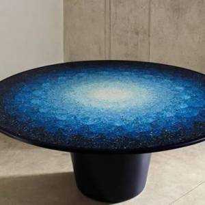 从废弃到重生 蕴含乌托邦理念的海蓝色圆桌Gyro