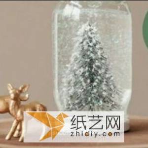 玻璃罐头瓶变废为宝制作的圣诞节圣诞树雪花球教程