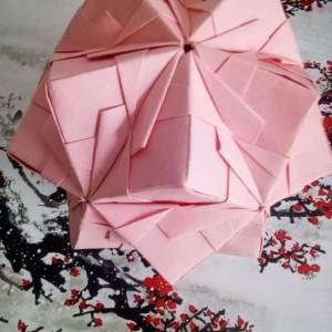 元宵节新式手工折纸灯笼教程 用折纸花球做精美立体灯笼